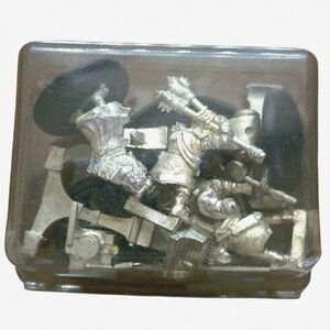 Warmachine *Deliverer Sunburst Protectorate Weapon Crew # PIP32026 + More!